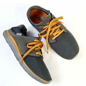 CUSHE Men's Sneakers